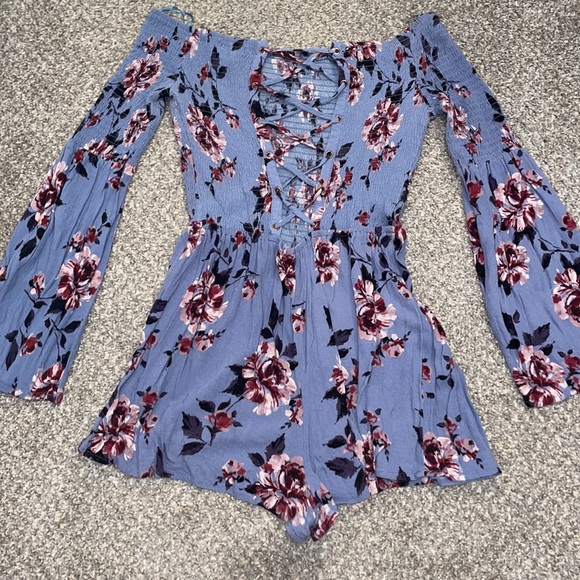 Kendall and Kylie Floral Print Romper - Picture 2 of 2